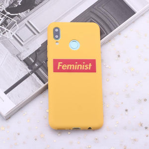 Funda feminista Samsung A41, girl power, color amarillo